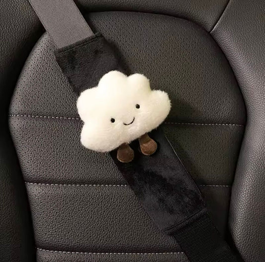 FUNDA PARA EL CINTURÓN DE SEGURIDAD CON FORMA DE ADORABLE NUBE.